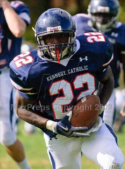 Thumbnail 1 in Sleepy Hollow @ Kennedy Catholic photogallery.