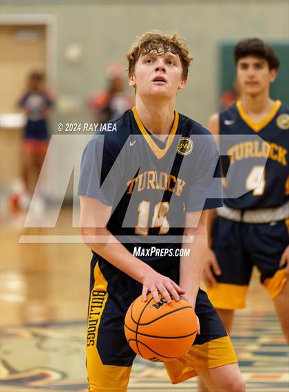Thumbnail 1 in Cosumnes Oaks vs. Turlock (CIF SJS D1 Playoff) photogallery.