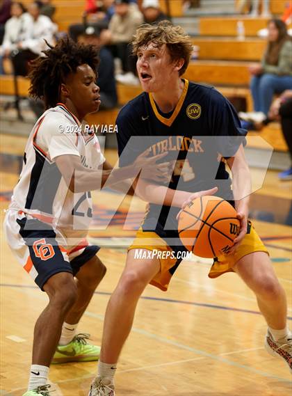 Thumbnail 3 in Cosumnes Oaks vs. Turlock (CIF SJS D1 Playoff) photogallery.