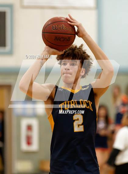 Thumbnail 1 in Cosumnes Oaks vs. Turlock (CIF SJS D1 Playoff) photogallery.