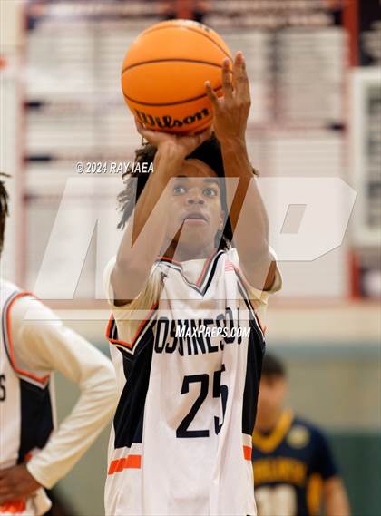 Thumbnail 3 in Cosumnes Oaks vs. Turlock (CIF SJS D1 Playoff) photogallery.