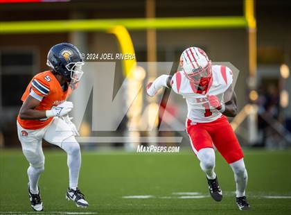 Thumbnail 1 in Katy @ Seven Lakes photogallery.