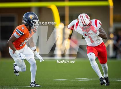 Thumbnail 2 in Katy @ Seven Lakes photogallery.