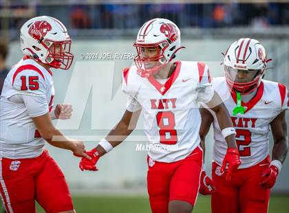 Thumbnail 1 in Katy @ Seven Lakes photogallery.