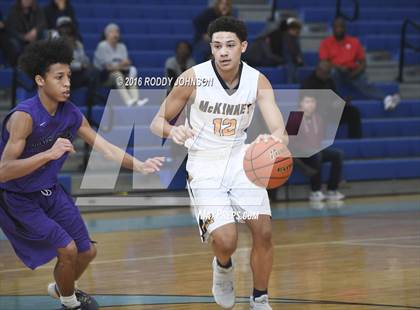 Thumbnail 2 in McKinney vs. Angleton (McDonald's Texas Invitational) photogallery.