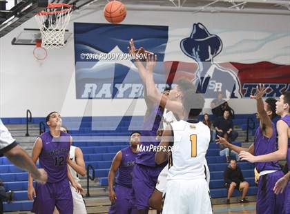 Thumbnail 3 in McKinney vs. Angleton (McDonald's Texas Invitational) photogallery.