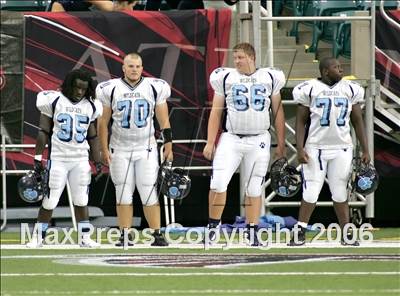 Thumbnail 2 in Camden County vs. Brookwood (Kickoff Classic) photogallery.