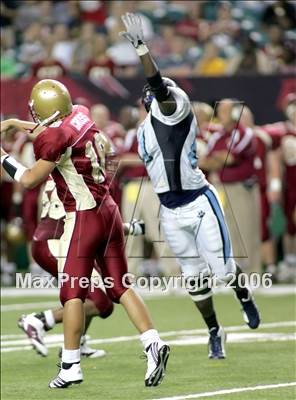 Thumbnail 2 in Camden County vs. Brookwood (Kickoff Classic) photogallery.