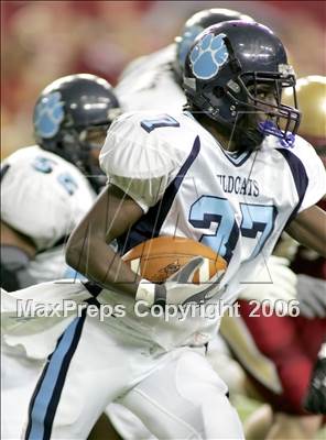 Thumbnail 3 in Camden County vs. Brookwood (Kickoff Classic) photogallery.