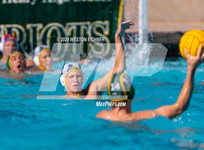 Thumbnail 3 in Grossmont @ Patrick Henry photogallery.