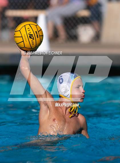 Thumbnail 2 in Grossmont @ Patrick Henry photogallery.