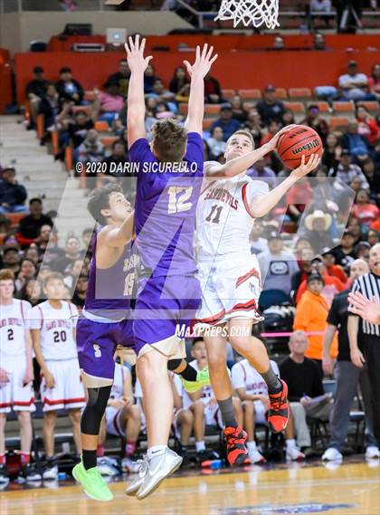 Thumbnail 1 in Sabino vs Page (AIA 3A Semifinals) photogallery.