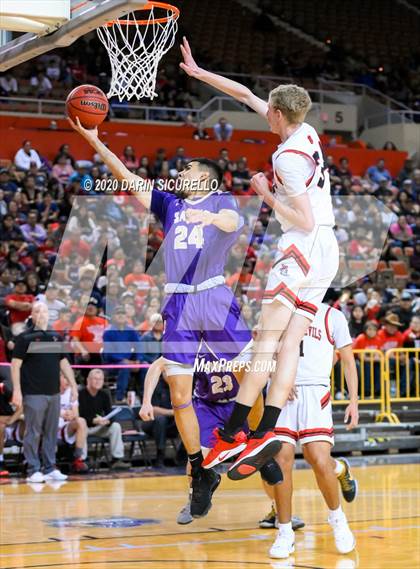 Thumbnail 2 in Sabino vs Page (AIA 3A Semifinals) photogallery.