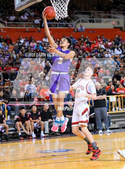 Thumbnail 1 in Sabino vs Page (AIA 3A Semifinals) photogallery.