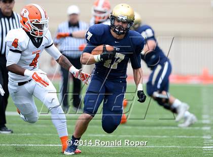 Thumbnail 1 in Dallas Jesuit vs. Rockwall (UIL 6A  Area Playoff) photogallery.