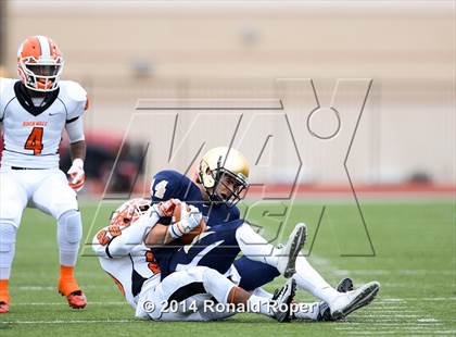 Thumbnail 3 in Dallas Jesuit vs. Rockwall (UIL 6A  Area Playoff) photogallery.