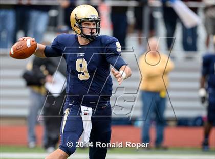 Thumbnail 2 in Dallas Jesuit vs. Rockwall (UIL 6A  Area Playoff) photogallery.