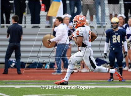 Thumbnail 2 in Dallas Jesuit vs. Rockwall (UIL 6A  Area Playoff) photogallery.