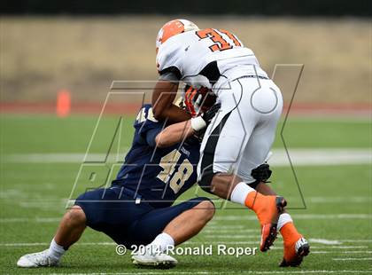 Thumbnail 1 in Dallas Jesuit vs. Rockwall (UIL 6A  Area Playoff) photogallery.