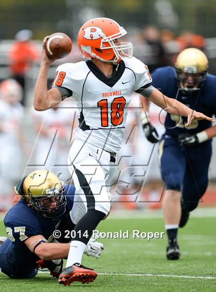 Thumbnail 1 in Dallas Jesuit vs. Rockwall (UIL 6A  Area Playoff) photogallery.