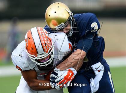 Thumbnail 1 in Dallas Jesuit vs. Rockwall (UIL 6A  Area Playoff) photogallery.