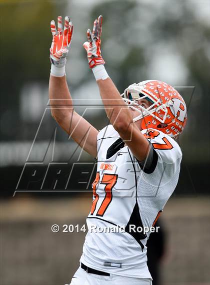 Thumbnail 2 in Dallas Jesuit vs. Rockwall (UIL 6A  Area Playoff) photogallery.