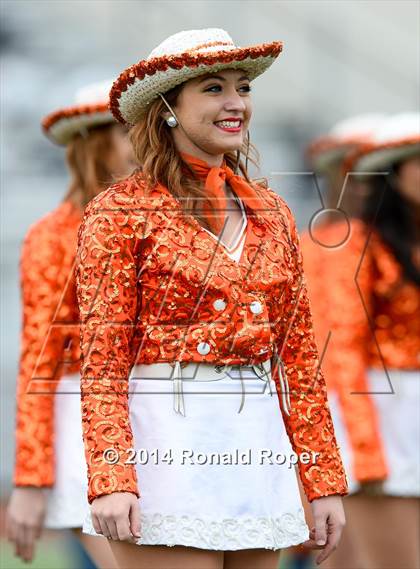 Thumbnail 2 in Dallas Jesuit vs. Rockwall (UIL 6A  Area Playoff) photogallery.