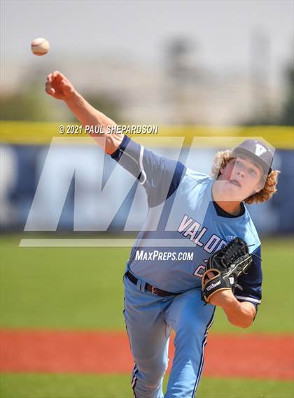 Thumbnail 2 in Pomona @ Valor Christian photogallery.