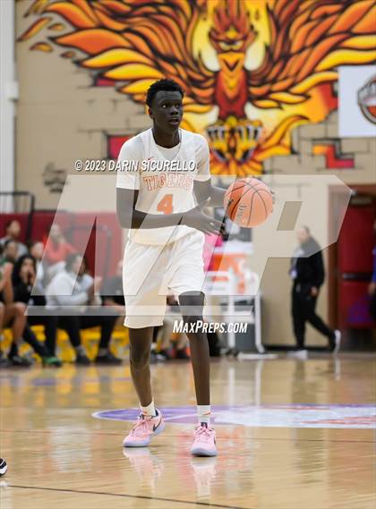 Thumbnail 3 in Wasatch Academy vs. AZ Compass Prep National (Hoophall West Invitational) photogallery.