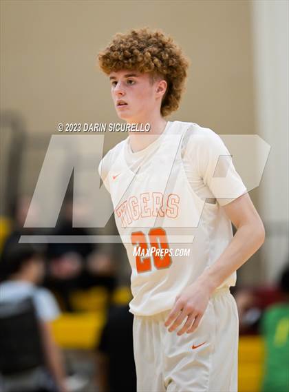 Thumbnail 1 in Wasatch Academy vs. AZ Compass Prep National (Hoophall West Invitational) photogallery.