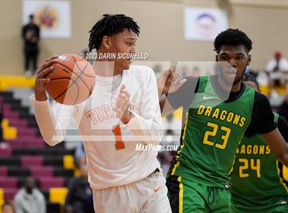 Thumbnail 2 in Wasatch Academy vs. AZ Compass Prep National (Hoophall West Invitational) photogallery.