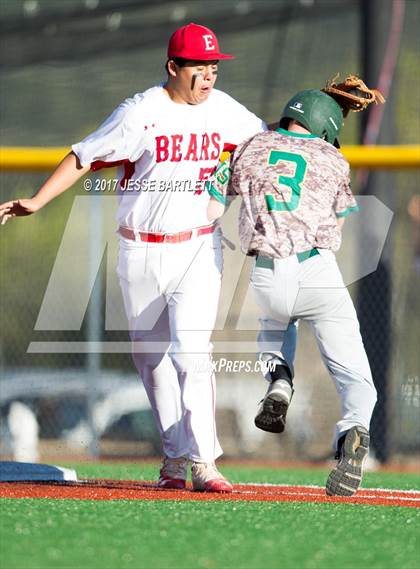 Thumbnail 3 in Estancia vs. Pecos photogallery.