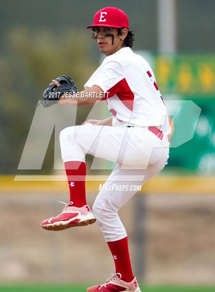 Thumbnail 1 in Estancia vs. Pecos photogallery.
