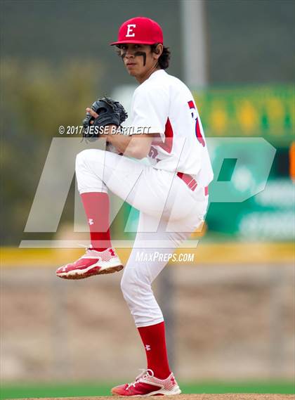 Thumbnail 2 in Estancia vs. Pecos photogallery.