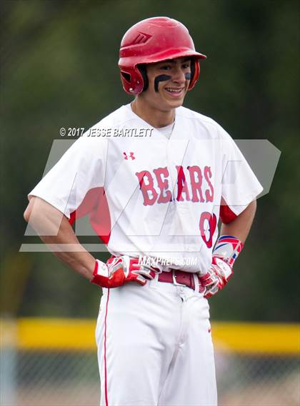 Thumbnail 1 in Estancia vs. Pecos photogallery.