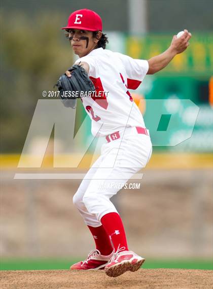 Thumbnail 3 in Estancia vs. Pecos photogallery.