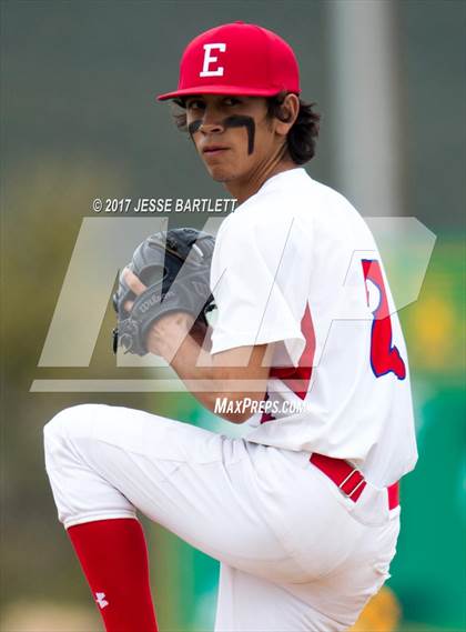 Thumbnail 1 in Estancia vs. Pecos photogallery.