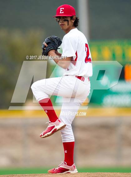 Thumbnail 3 in Estancia vs. Pecos photogallery.