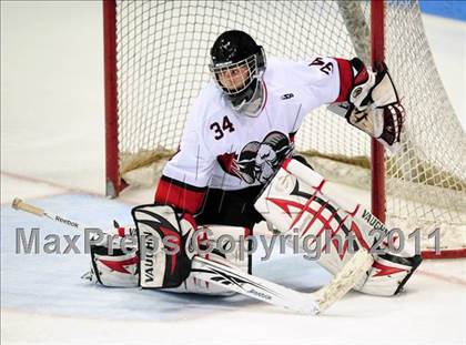 Thumbnail 2 in St. Joseph vs. New Canaan (CIAC Division 1 Semifinal) photogallery.