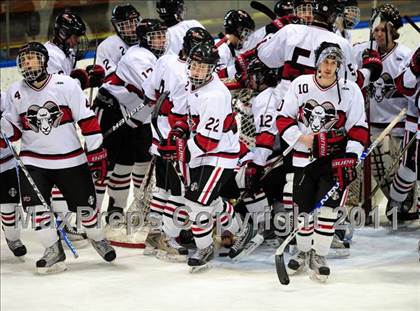 Thumbnail 1 in St. Joseph vs. New Canaan (CIAC Division 1 Semifinal) photogallery.