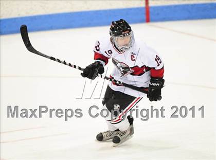 Thumbnail 3 in St. Joseph vs. New Canaan (CIAC Division 1 Semifinal) photogallery.