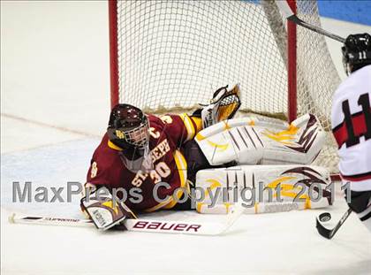 Thumbnail 3 in St. Joseph vs. New Canaan (CIAC Division 1 Semifinal) photogallery.