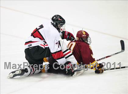 Thumbnail 1 in St. Joseph vs. New Canaan (CIAC Division 1 Semifinal) photogallery.