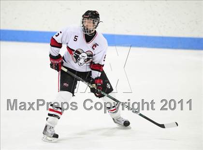 Thumbnail 1 in St. Joseph vs. New Canaan (CIAC Division 1 Semifinal) photogallery.