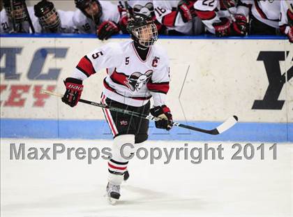 Thumbnail 1 in St. Joseph vs. New Canaan (CIAC Division 1 Semifinal) photogallery.