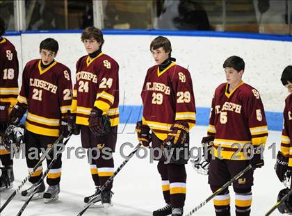 Thumbnail 3 in St. Joseph vs. New Canaan (CIAC Division 1 Semifinal) photogallery.