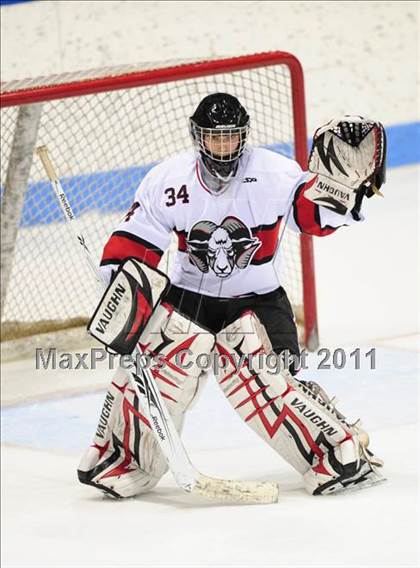 Thumbnail 3 in St. Joseph vs. New Canaan (CIAC Division 1 Semifinal) photogallery.