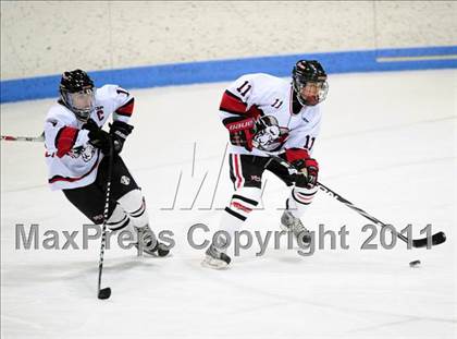 Thumbnail 1 in St. Joseph vs. New Canaan (CIAC Division 1 Semifinal) photogallery.