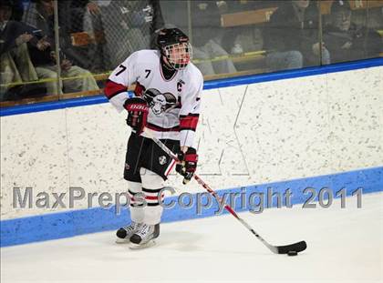 Thumbnail 3 in St. Joseph vs. New Canaan (CIAC Division 1 Semifinal) photogallery.