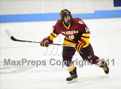 Thumbnail 2 in St. Joseph vs. New Canaan (CIAC Division 1 Semifinal) photogallery.